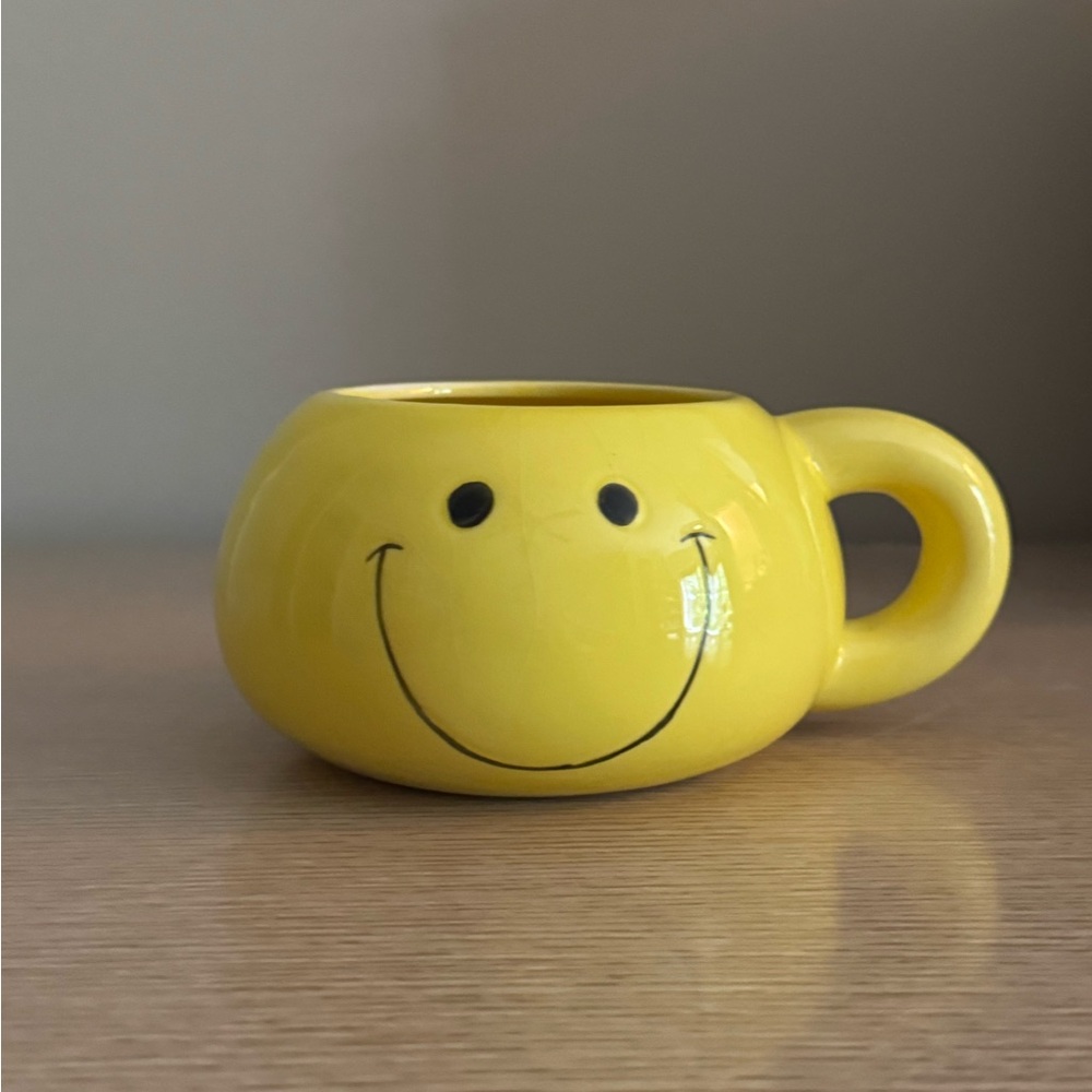 Yellow Smiley Face Mug